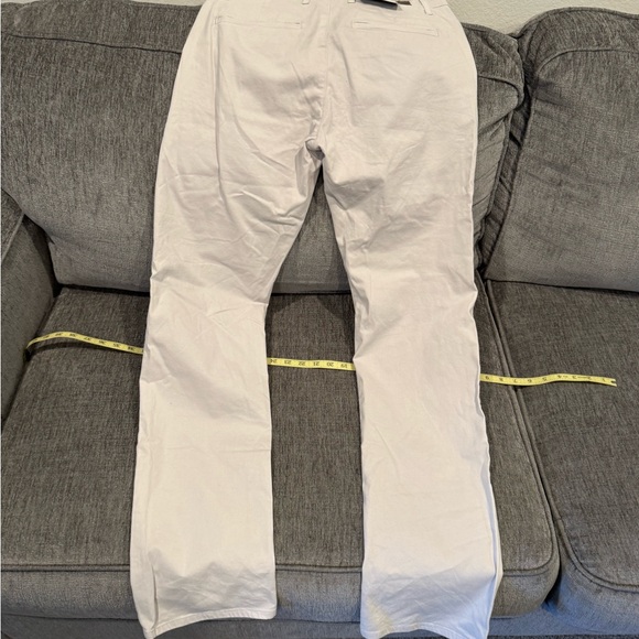 NWT AG “The Lux Khaki” 34x34 - Picture 4 of 6